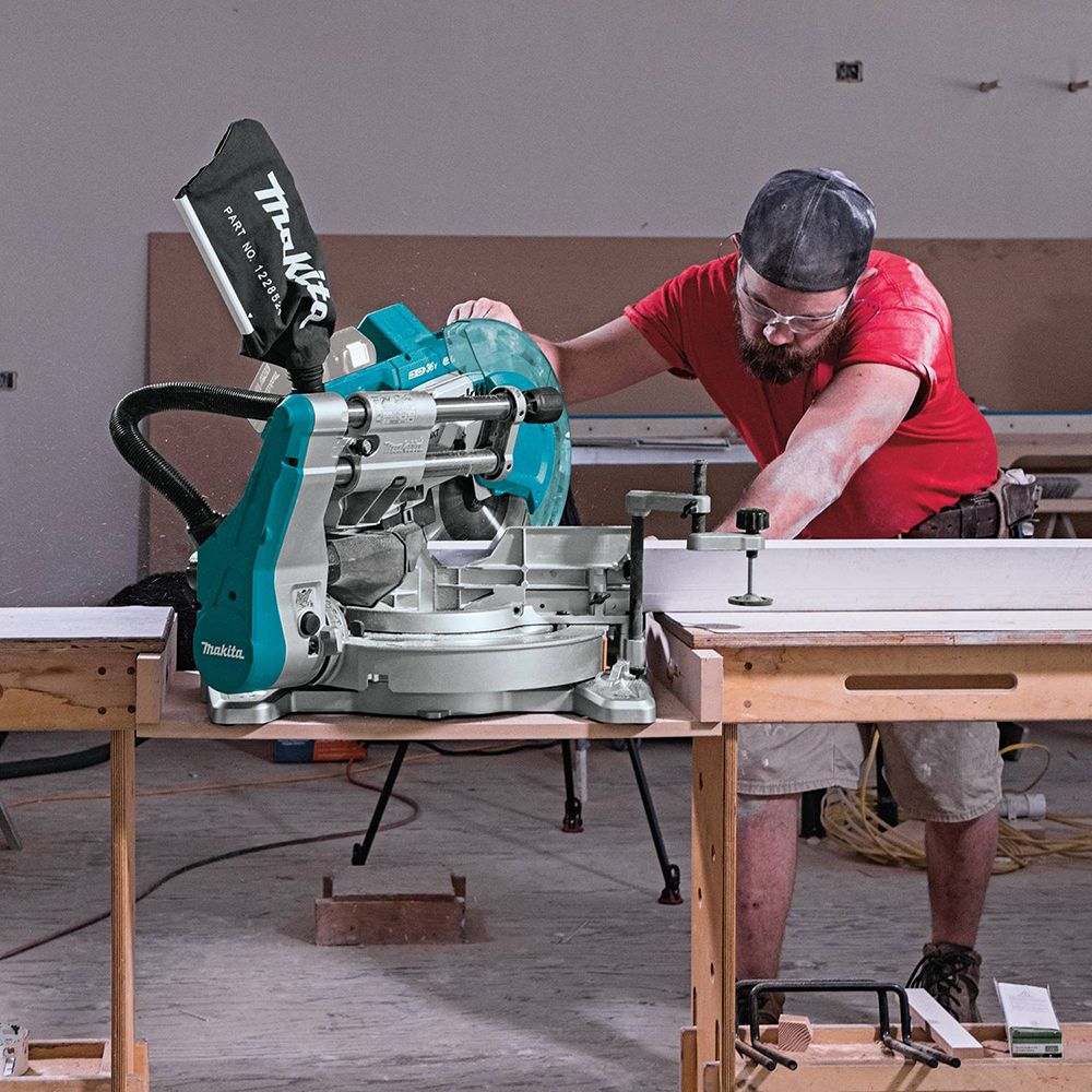 Makita 10 Dual-Bevel Sliding Compound Miter Saw with Laser LS1019L