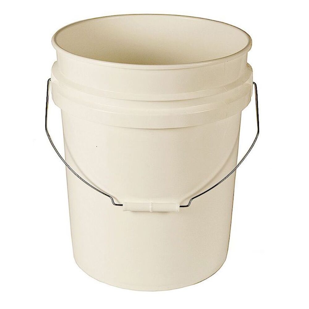 Master Wholesale 5 Gallon / 3.5 Gallon Buckets